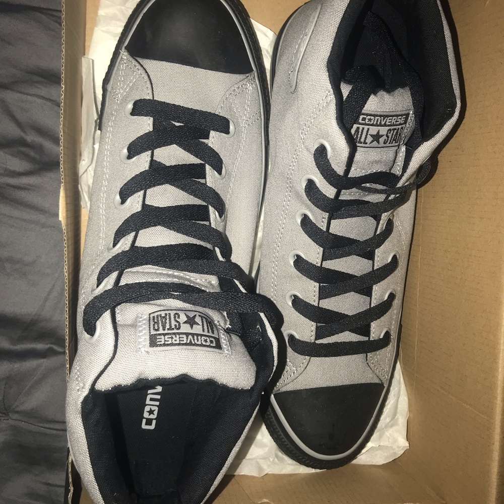 Men’s converse